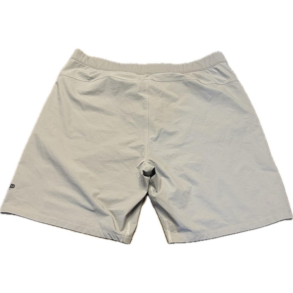 Public Rec Mens Size 44T Shorts Gray Stretch Zipped Pockets SEE MEASUREMENTS‎